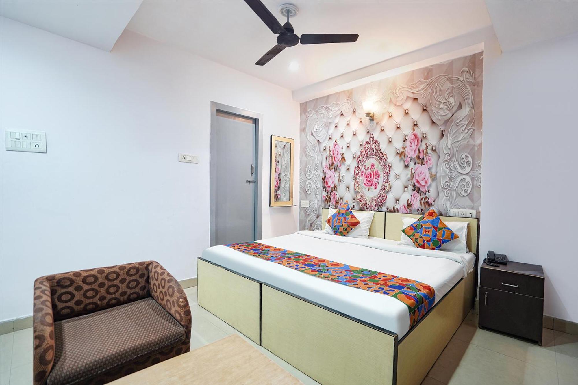 Fabexpress R Inn - Nr Prayagraj Railway Station Muthiganj Exterior foto